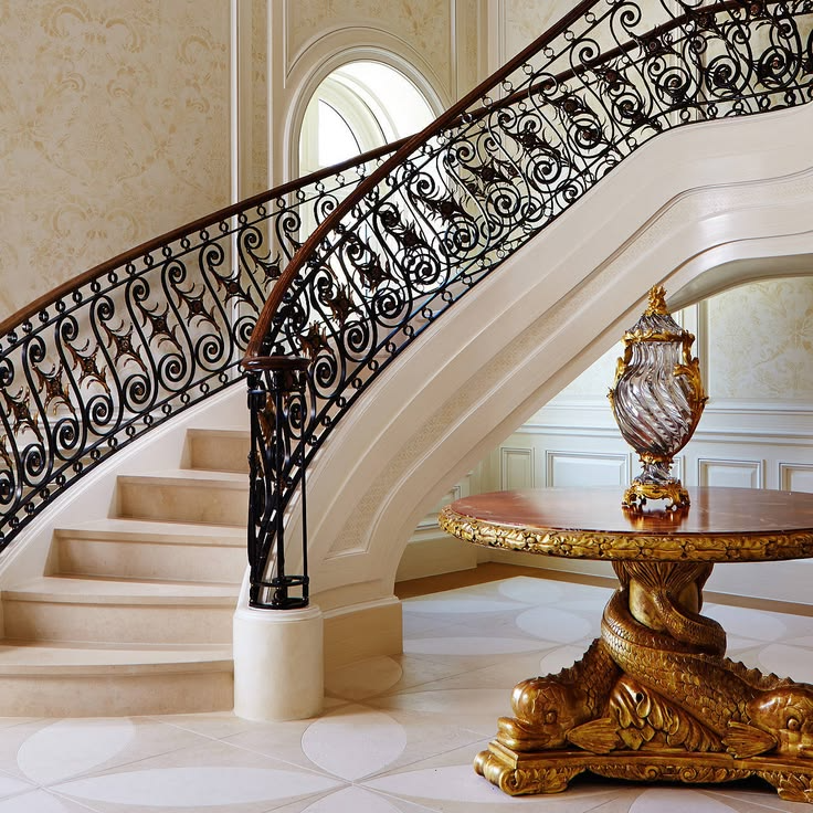 мрамор для лестниц и ступеней